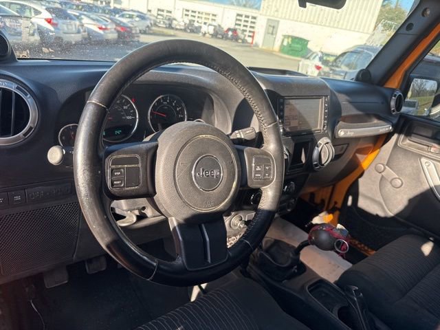 Used 2012 Jeep Wrangler Rubicon w/ Dual Top Group image 12