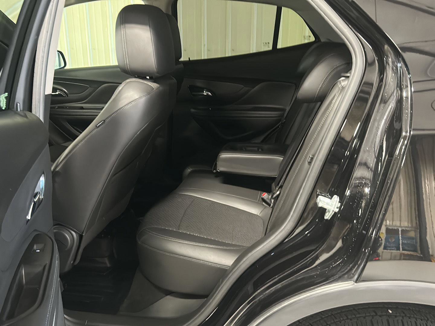 Used 2021 Buick Encore Preferred w/ Safety Package image 12