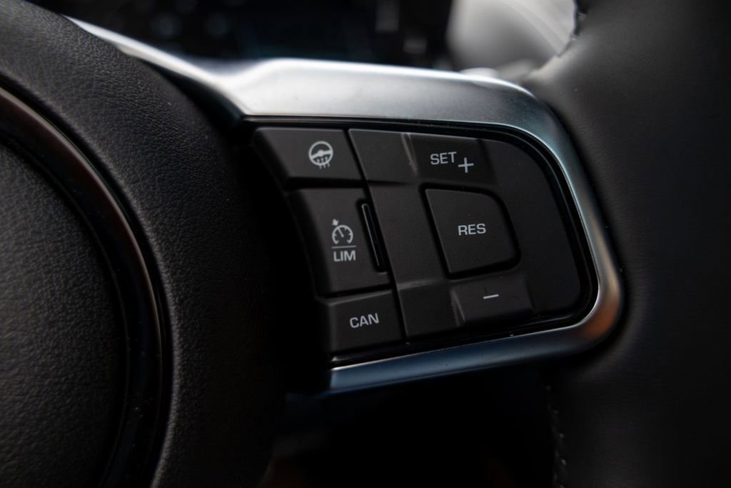 Used 2024 Jaguar F-TYPE R-Dynamic RWD image 24