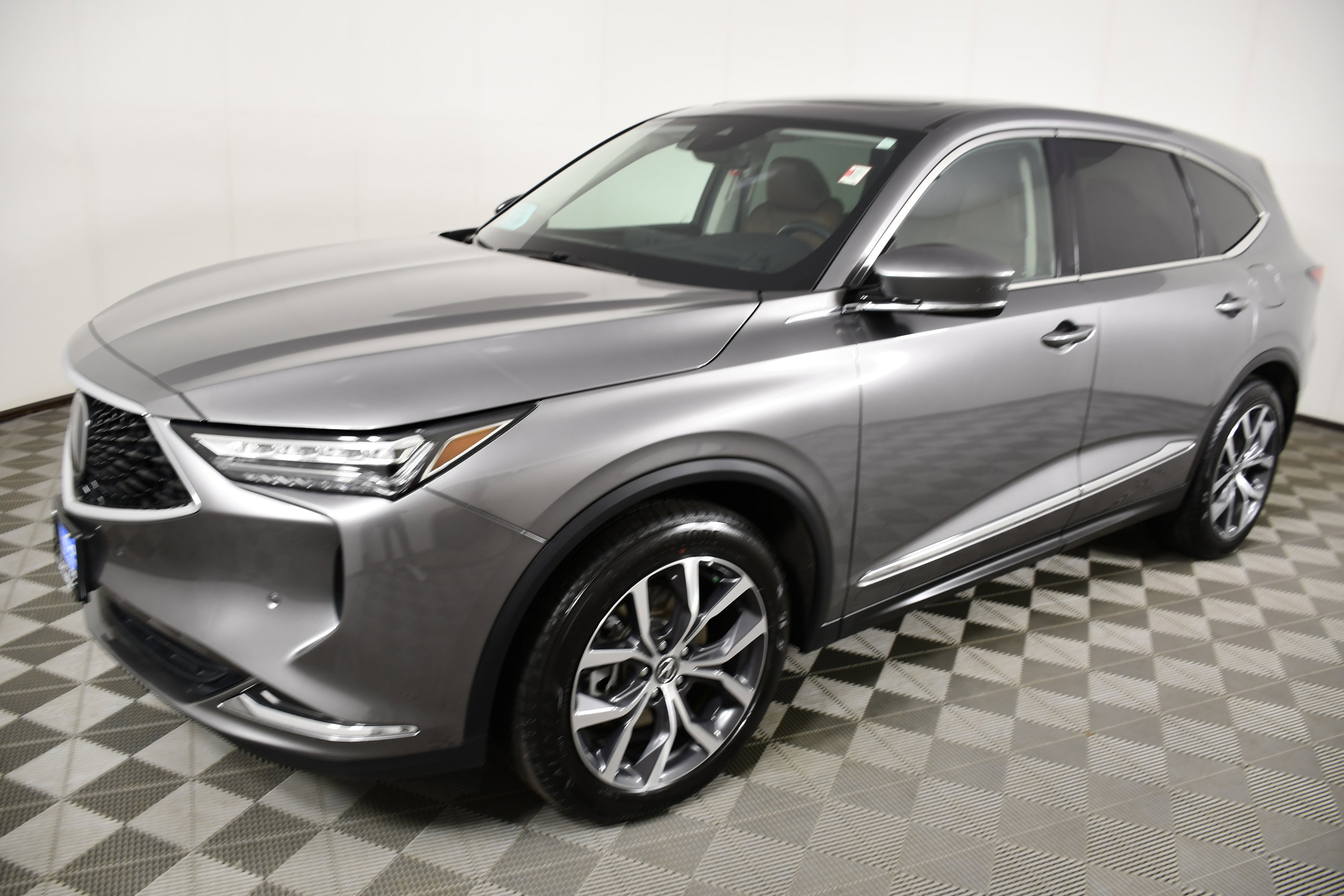 Certified 2024 Acura MDX SH-AWD w/ Technology Package image 10