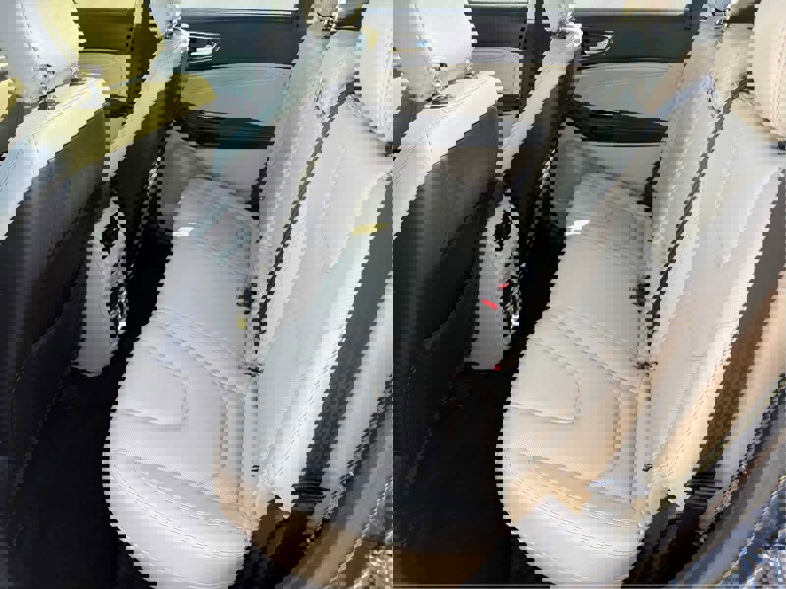 Used 2018 Ford Edge Titanium w/ Equipment Group 301A image 24