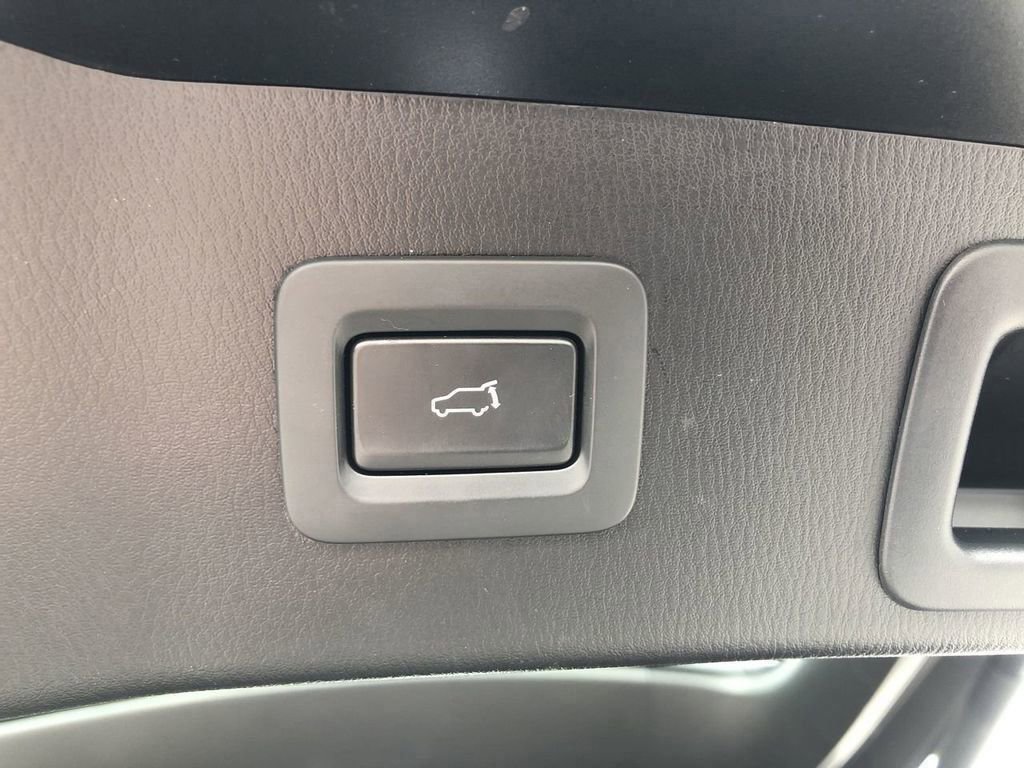 Used 2025 MAZDA CX-5 AWD 2.5 S w/ Preferred Package image 18