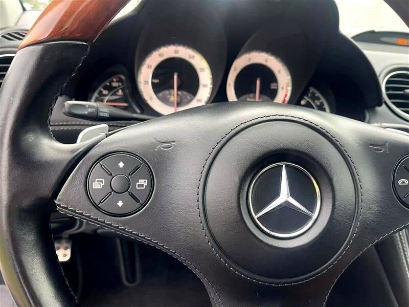 Used 2012 Mercedes-Benz SL 550 image 13