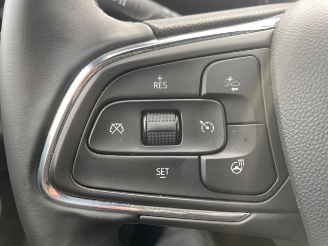Used 2025 Buick Envista Sport Touring image 19