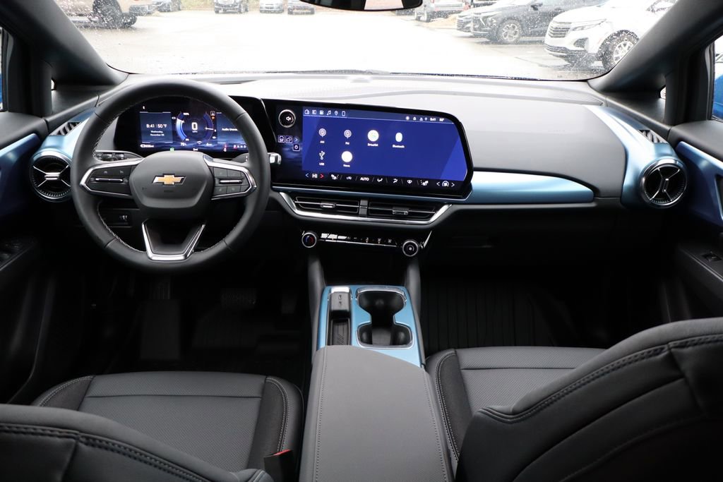 New 2026 Chevrolet Equinox EV LT AWD/4WD image 42