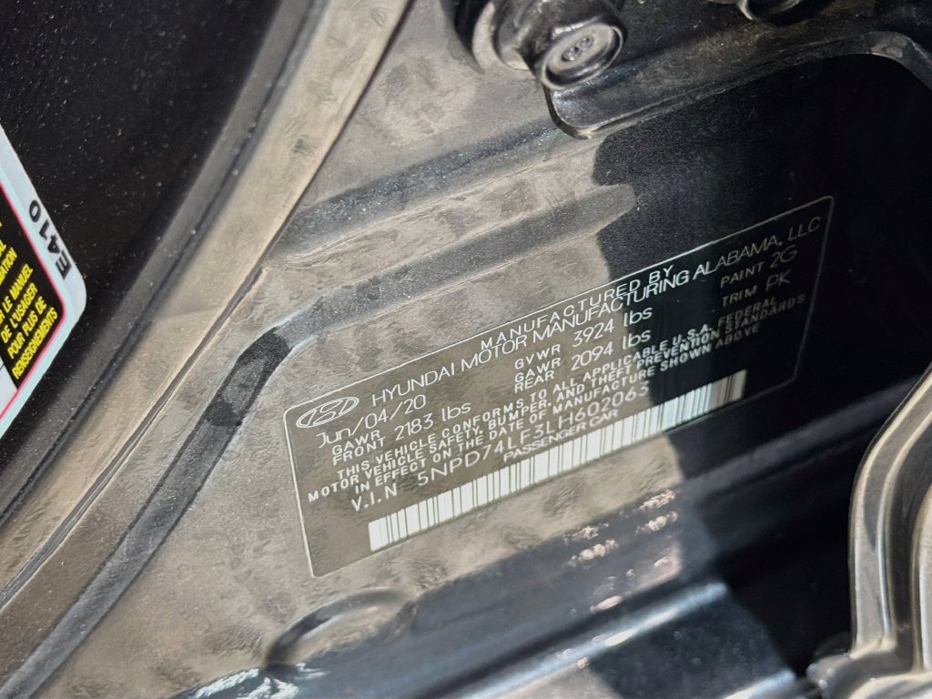 Used 2020 Hyundai Elantra SE FWD image 30