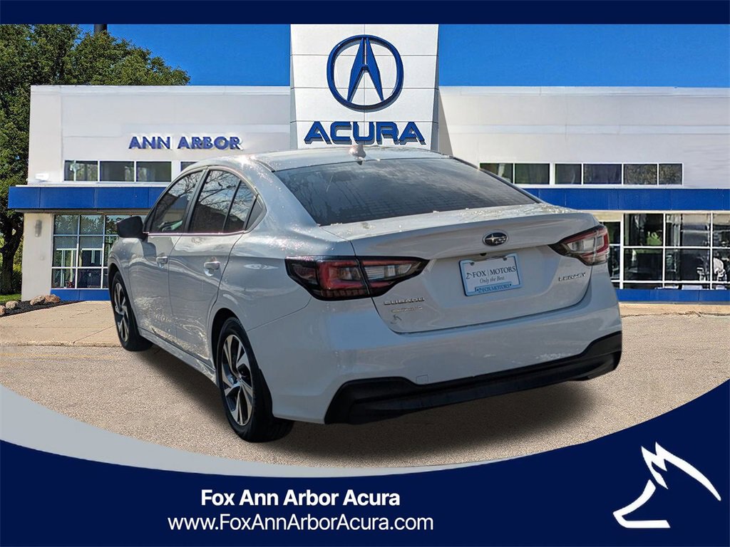 Used 2023 Subaru Legacy Premium image 3