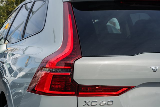 Used 2026 Volvo XC60 B5 Ultra w/ Protection Package Premier AWD/4WD image 8