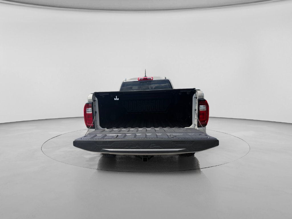 New 2026 GMC Canyon AT4X w/ LPO, Black Badging Package AWD/4WD image 19
