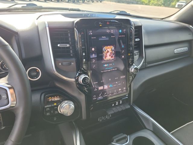 Used 2025 RAM 1500 Laramie image 12