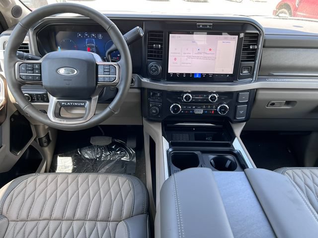 New 2026 Ford F450 Platinum w/ Platinum Plus Package AWD/4WD video 3