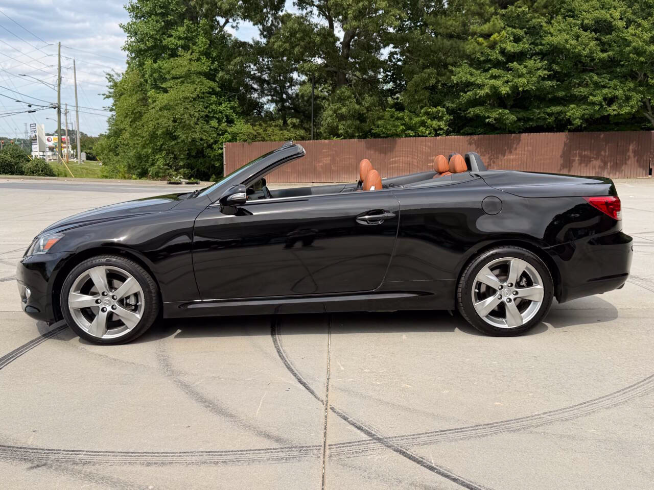 Used 2011 Lexus IS 250C w/ Luxury Pkg RWD image 30