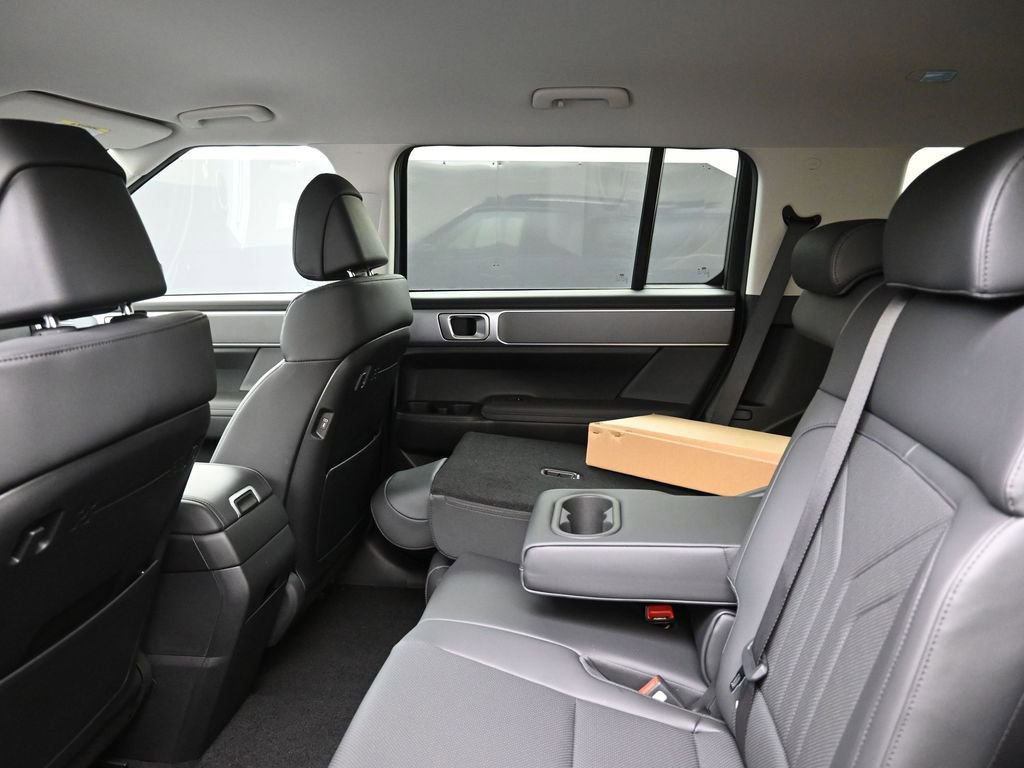 New 2026 Hyundai Santa Fe SEL image 18