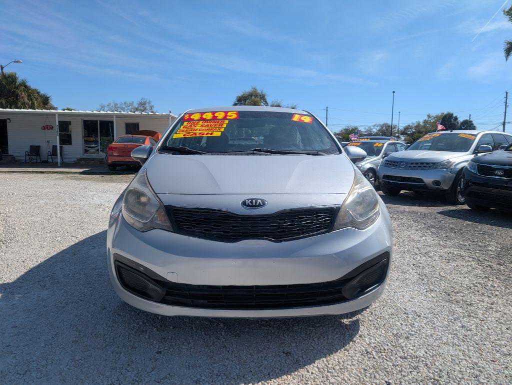 Used 2014 Kia Rio LX w/ Power Package FWD image 2