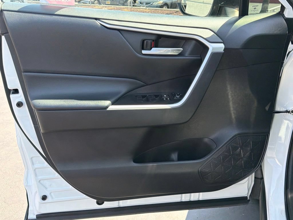 Certified 2020 Toyota RAV4 XLE w/ All Weather Liner Package FWD image 19