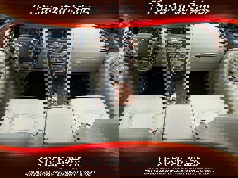 Used 2018 INFINITI QX80 4WD w/ Driver Assistance Package image 11