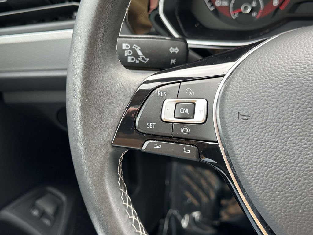 Certified 2021 Volkswagen Jetta SE w/ SE Cold Weather Package image 24