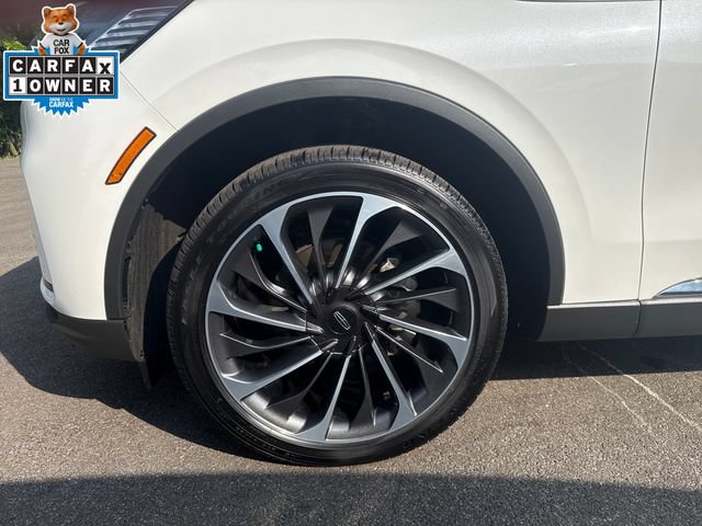 Used 2025 Lincoln Aviator Reserve w/ Equipment Group 201A AWD/4WD image 11