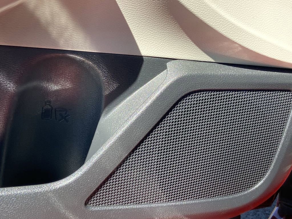 Used 2025 Nissan Altima 2.5 SV image 27