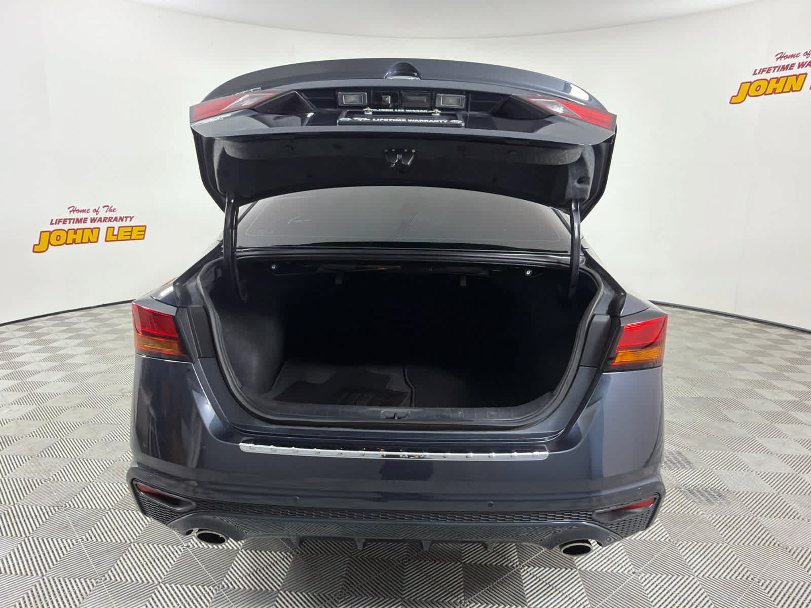 Used 2021 Nissan Altima 2.5 SL FWD image 5