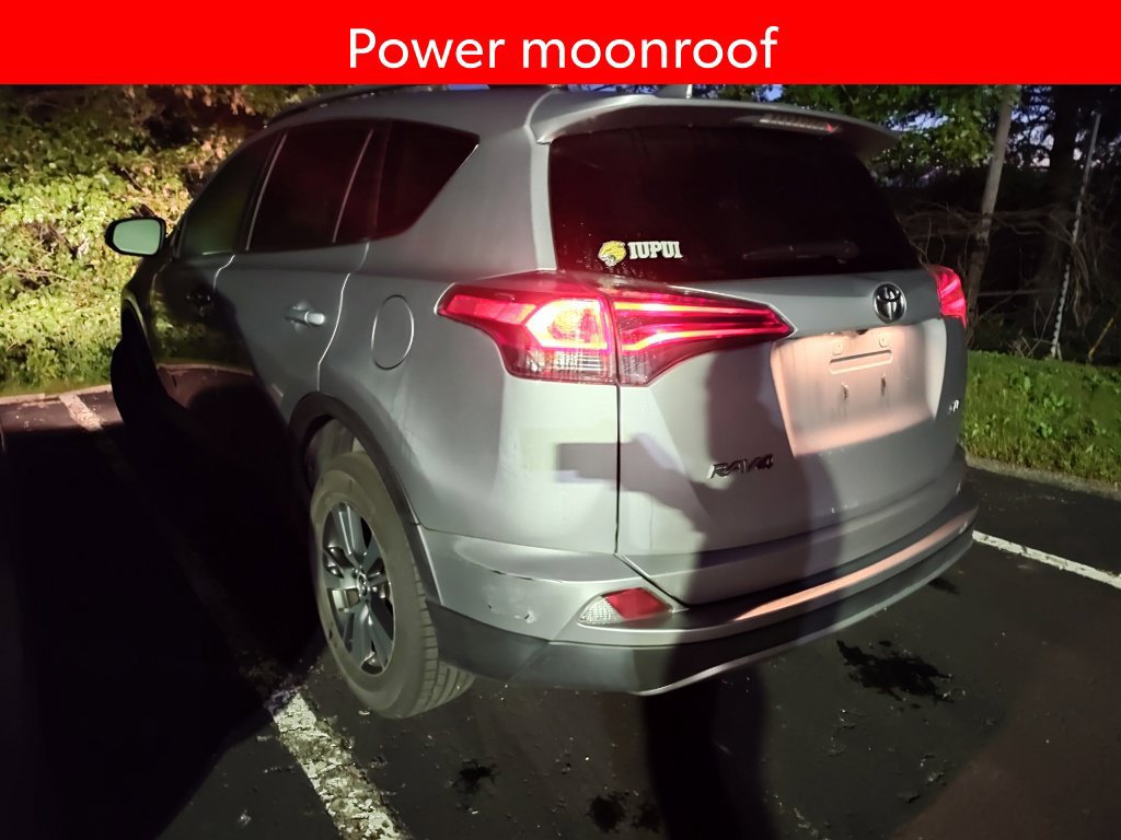Used 2018 Toyota RAV4 XLE FWD image 4