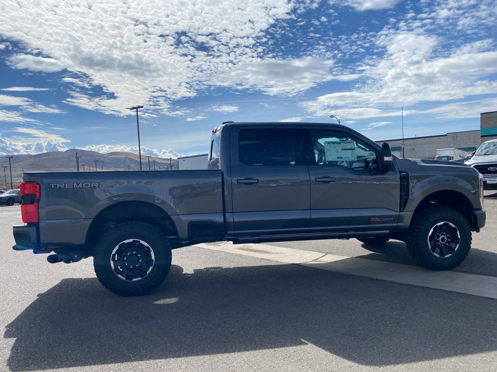 New 2026 Ford F250 4x4 Crew Cab Super Duty image 22