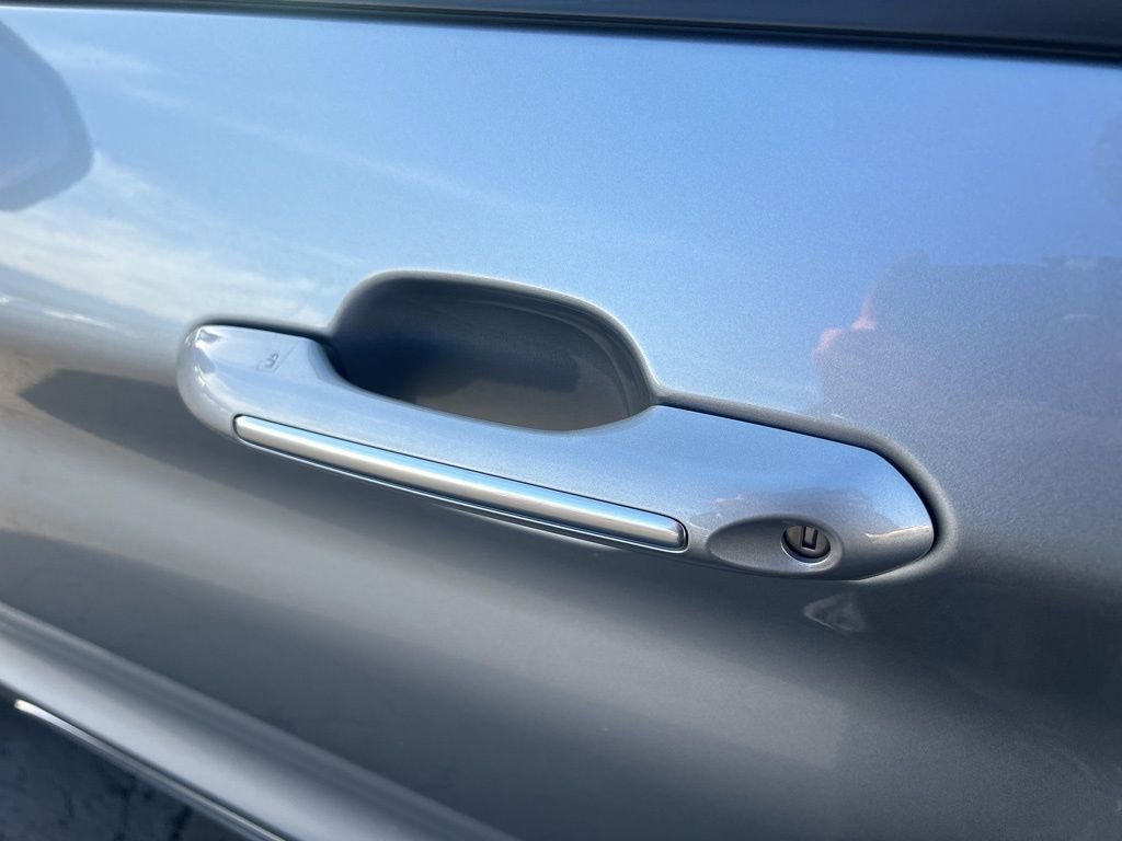 Used 2022 Ford Explorer Platinum w/ Equipment Group 601A image 14