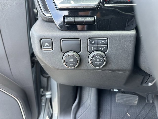 Used 2024 Chevrolet Silverado 2500 LTZ w/ LTZ Convenience Package image 24