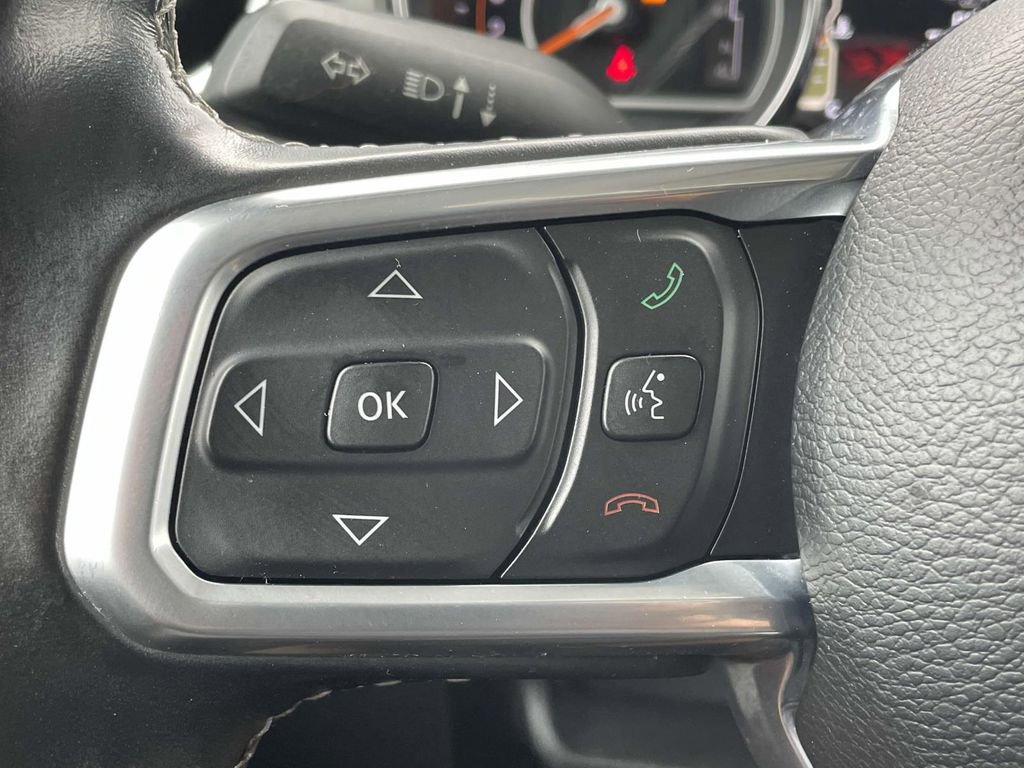 Used 2021 Jeep Wrangler Unlimited Sahara image 10