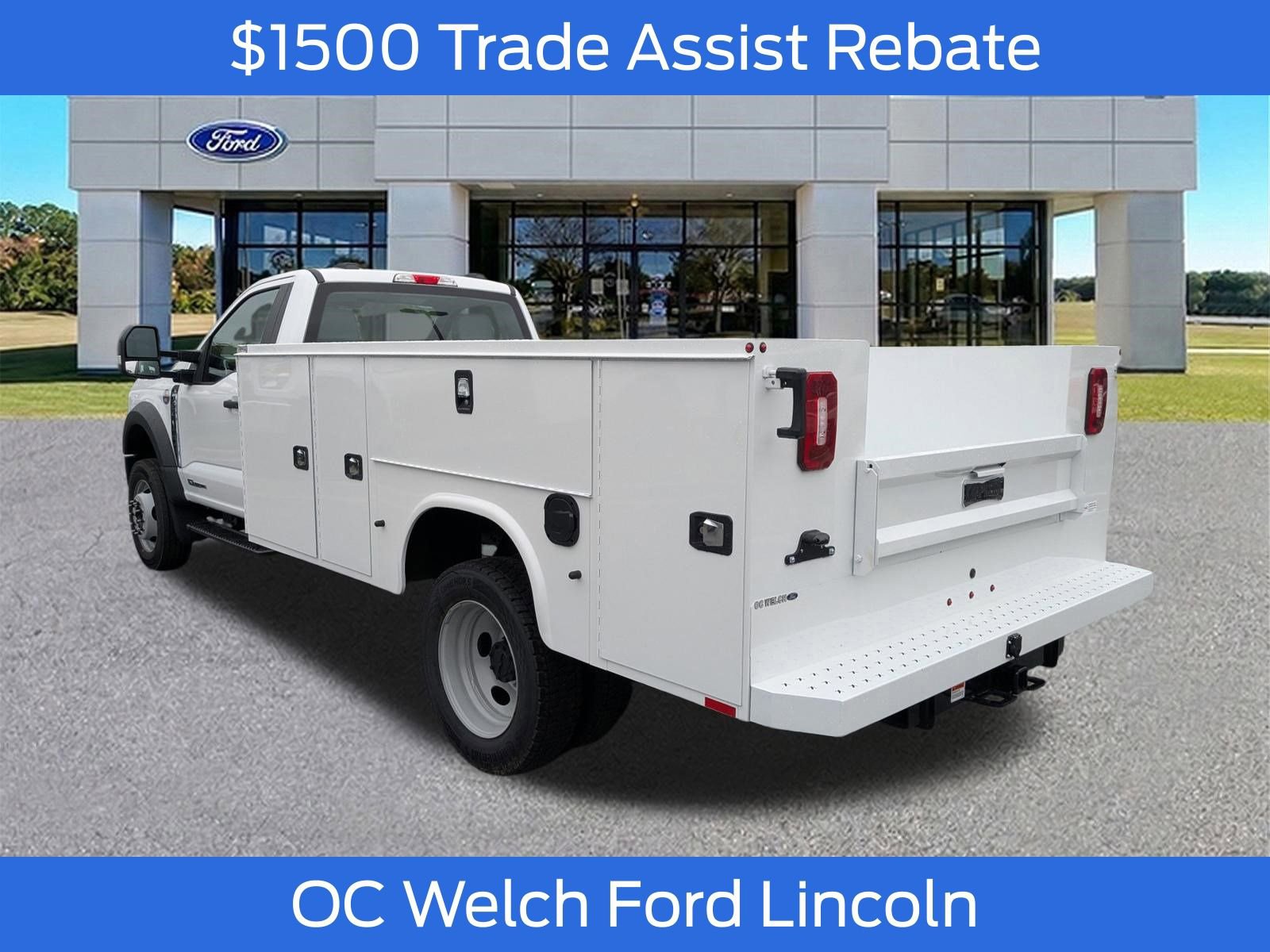 New 2025 Ford F550 4x4 Regular Cab Super Duty image 7