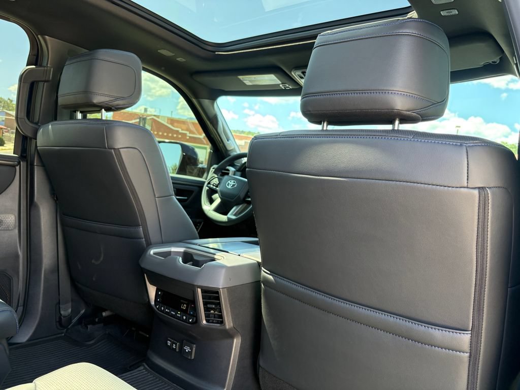 Used 2026 Toyota Sequoia Platinum AWD/4WD image 16