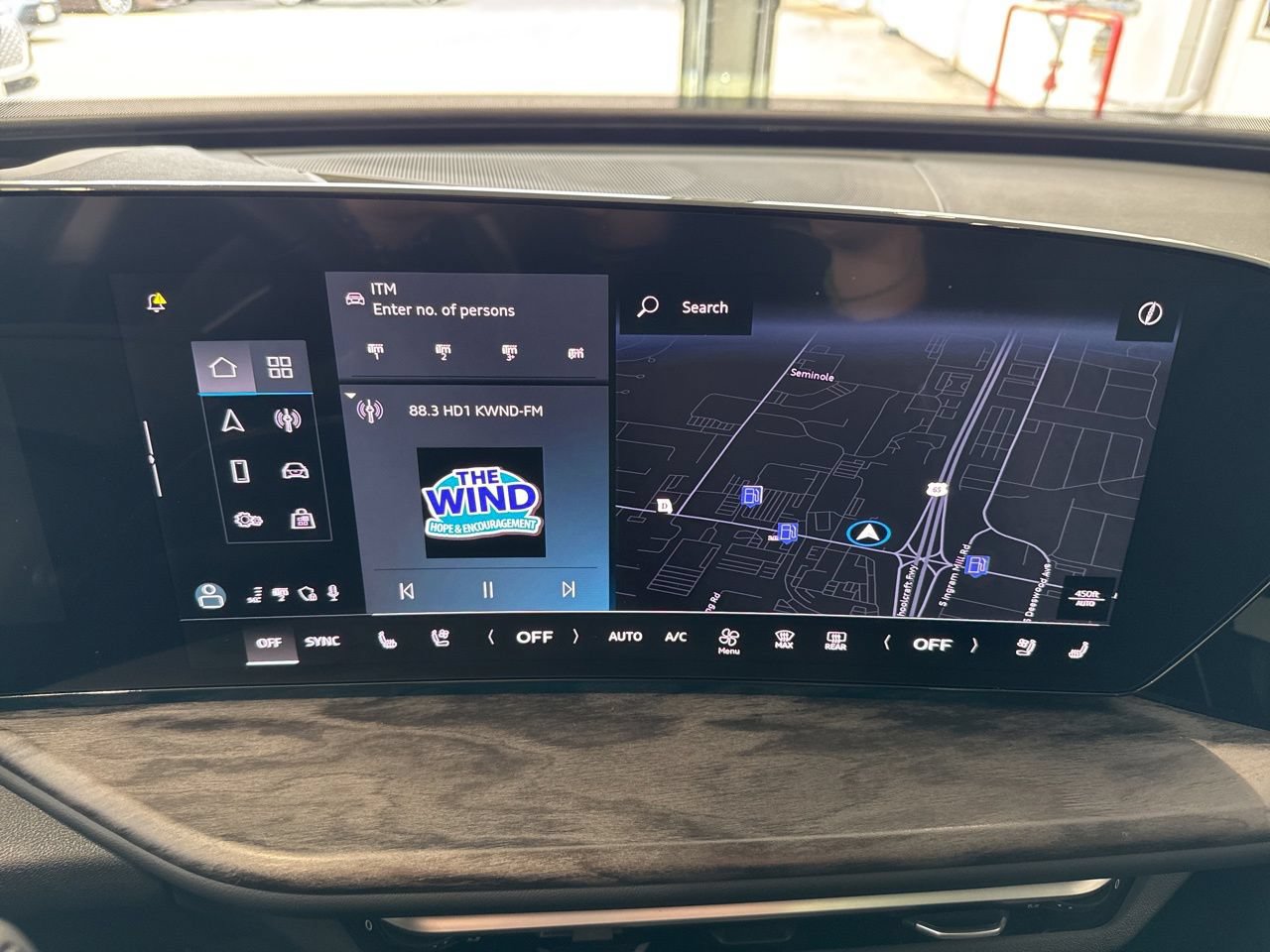 Used 2025 Audi Q5 Premium Plus w/ Premium Plus AWD/4WD image 24