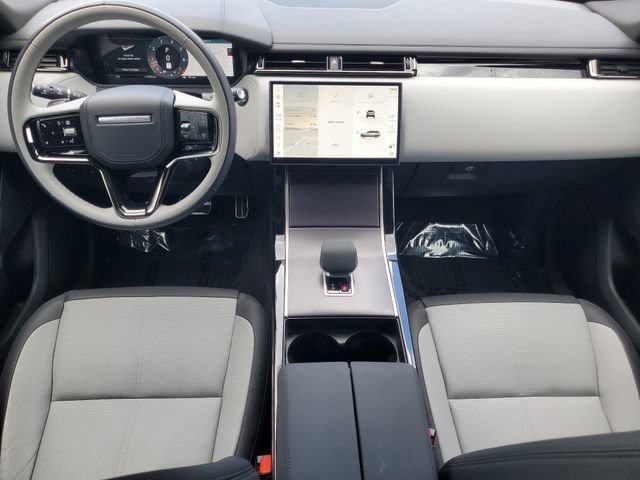 Certified 2026 Land Rover Range Rover Velar Dynamic SE AWD/4WD image 15