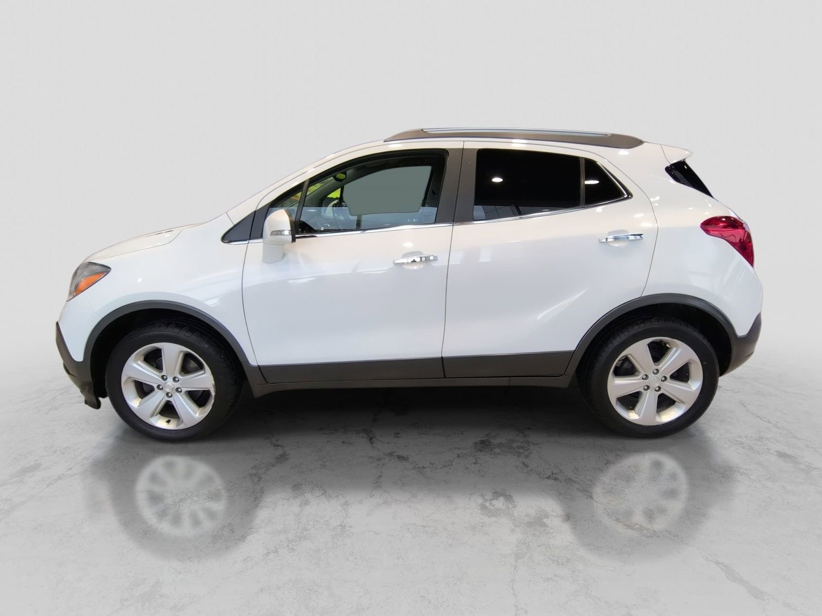 Used 2016 Buick Encore Convenience image 3
