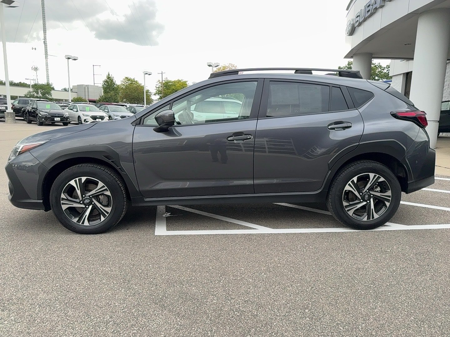 Certified 2026 Subaru Crosstrek 2.5i Premium AWD/4WD image 4