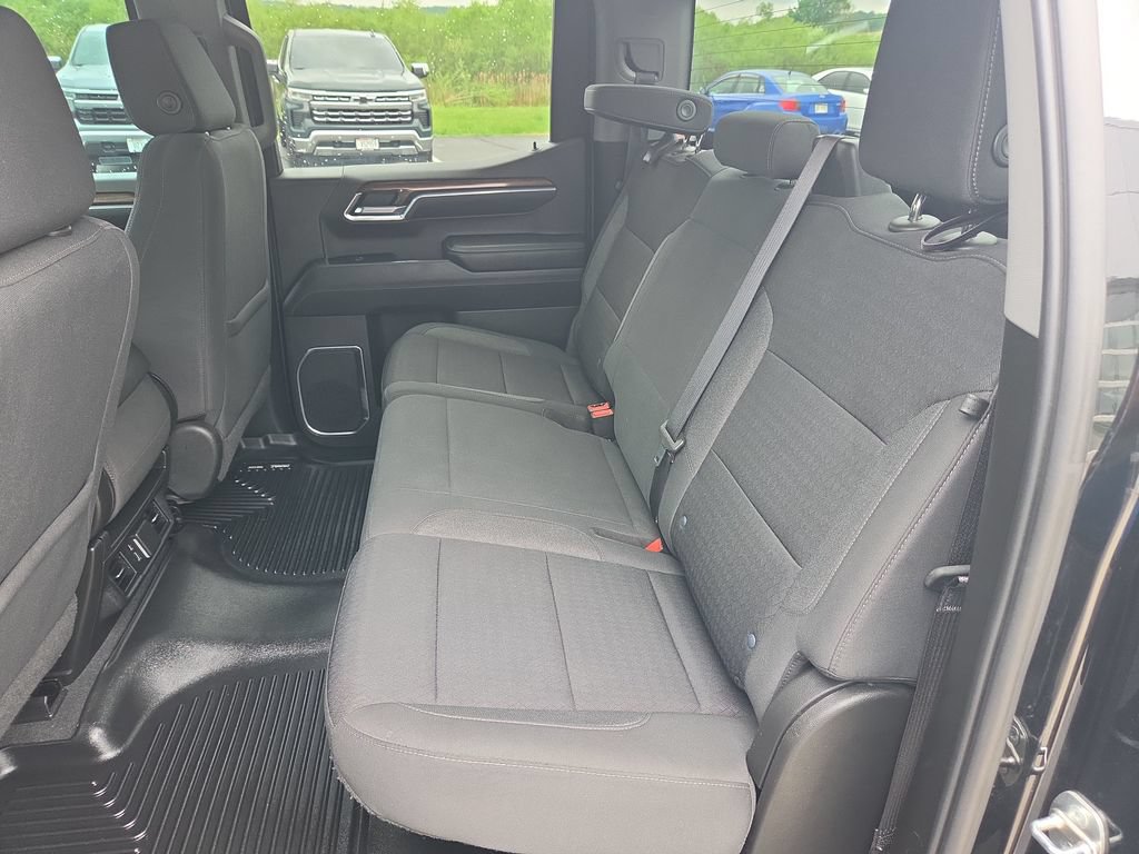 Certified 2022 Chevrolet Silverado 1500 RST AWD/4WD image 26