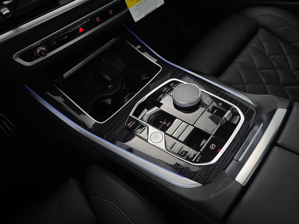 New 2026 BMW X5 xDrive50e image 25