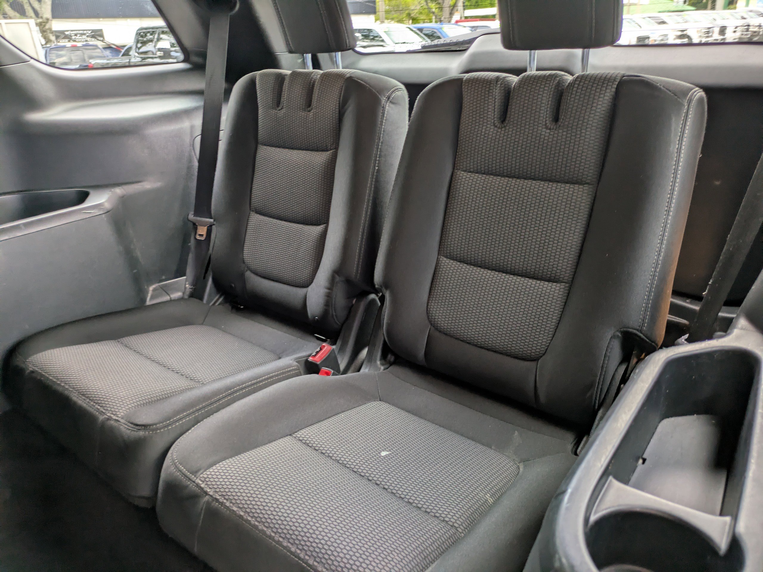 Certified 2018 Ford Explorer XLT FWD image 14