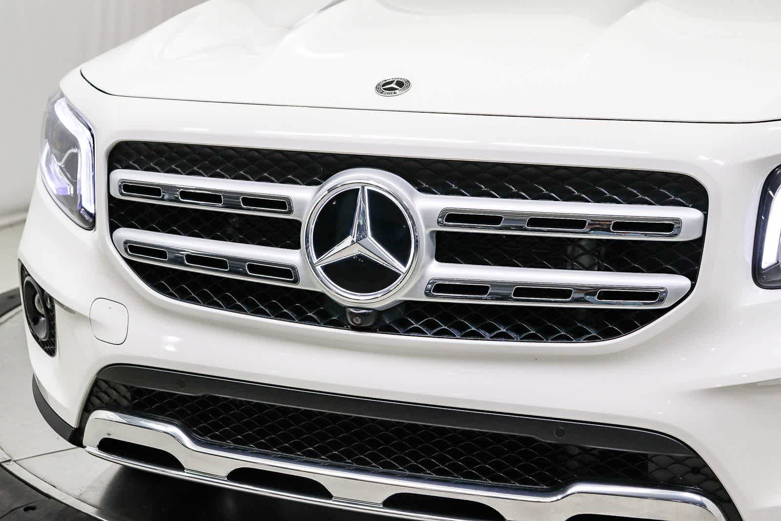 Used 2022 Mercedes-Benz GLB 250 4MATIC image 8