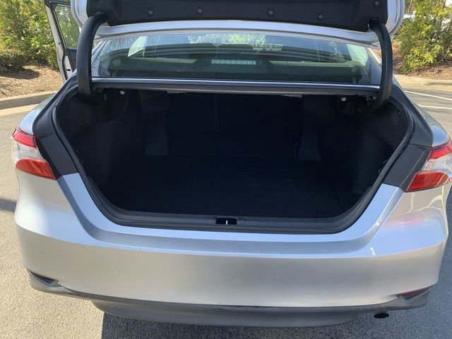 Certified 2018 Toyota Camry LE FWD image 30