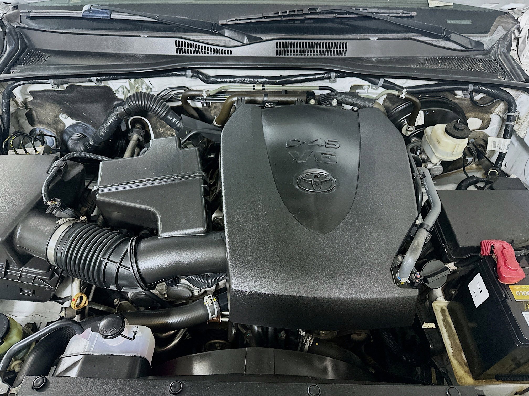 Used 2018 Toyota Tacoma TRD Sport w/ Technology Package RWD image 31