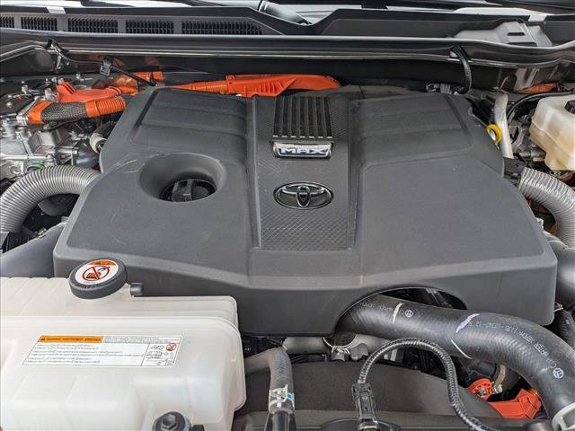 Used 2025 Toyota Sequoia Platinum image 24