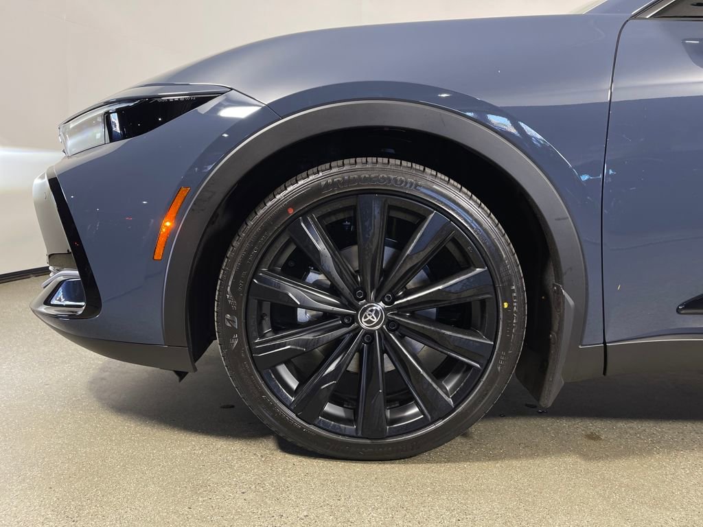 New 2026 Toyota Crown Nightshade image 11