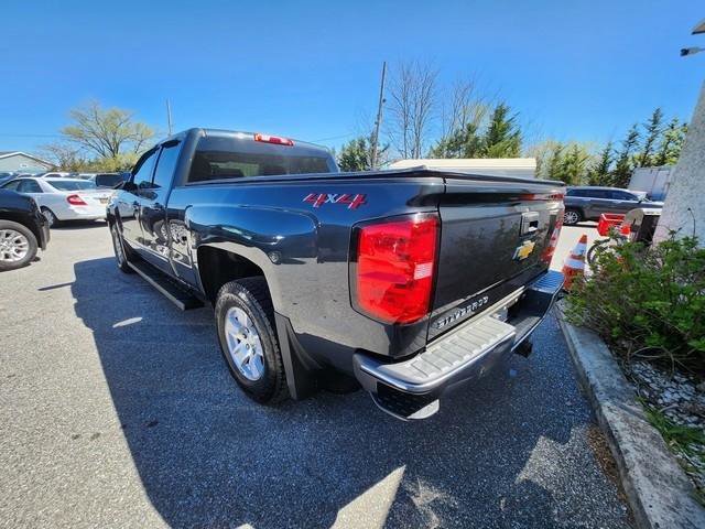 Used 2018 Chevrolet Silverado 1500 LT w/ All Star Edition AWD/4WD image 5