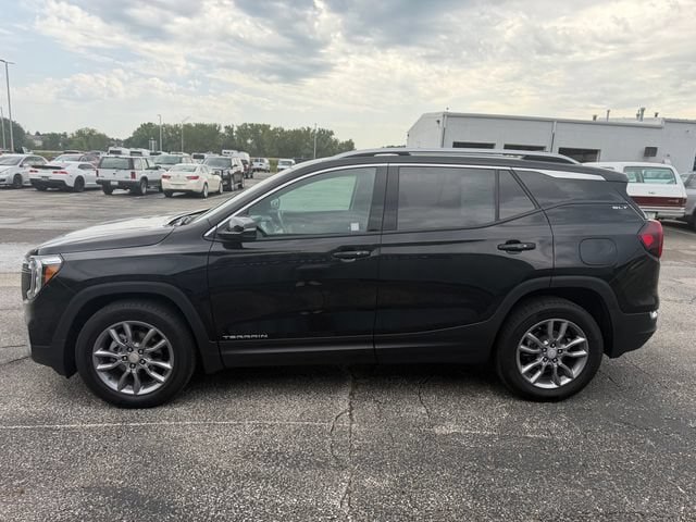 Used 2022 GMC Terrain SLT AWD/4WD image 10