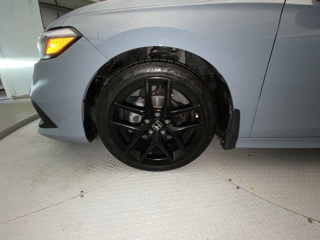 Used 2024 Honda Civic Sport image 10