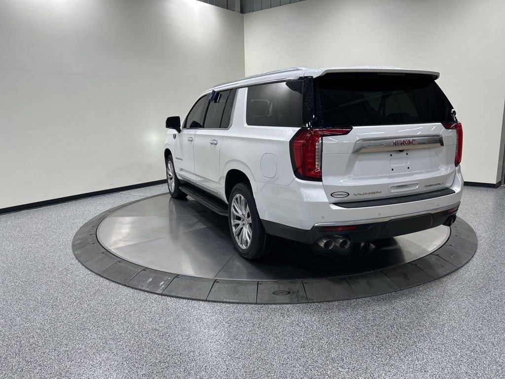 Used 2022 GMC Yukon XL Denali image 8