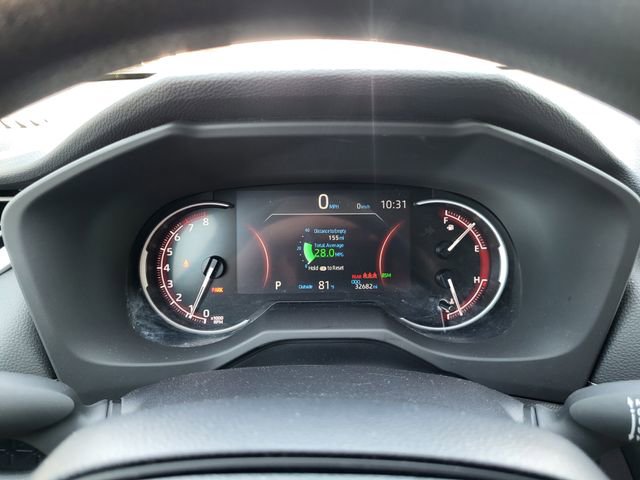 Used 2025 Toyota RAV4 XLE image 20