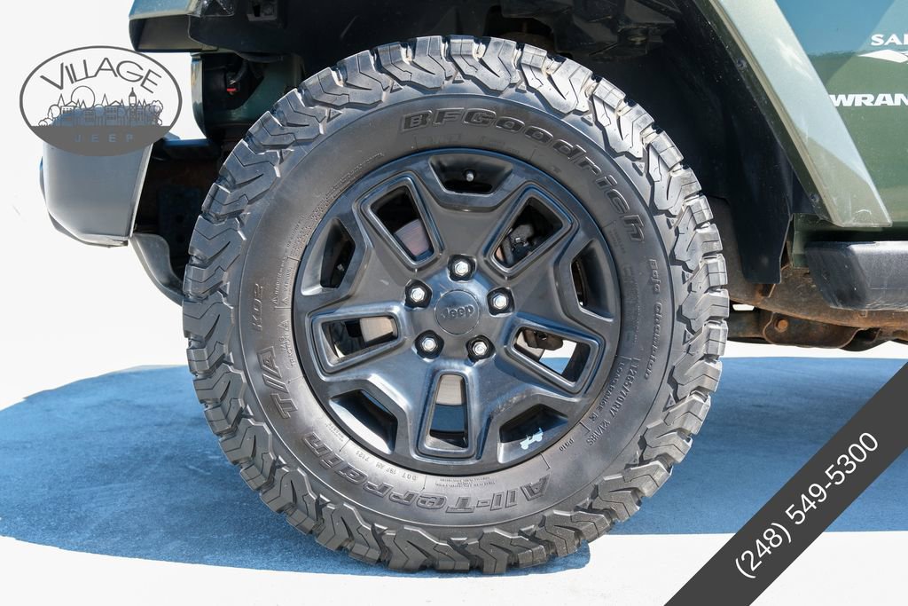 Used 2008 Jeep Wrangler Sahara w/ Dual Top Group AWD/4WD image 10