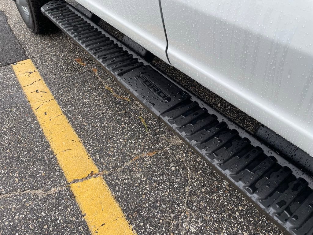 New 2025 Ford F350 XL w/ XL Chrome Package image 19